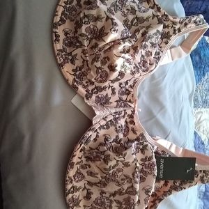 Reduced Price Avenue Floral Bra 46DDD